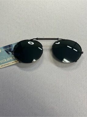 StyleScience Clip On Sunglasses Oval Dark Lens Adjustable Spring Bridge New